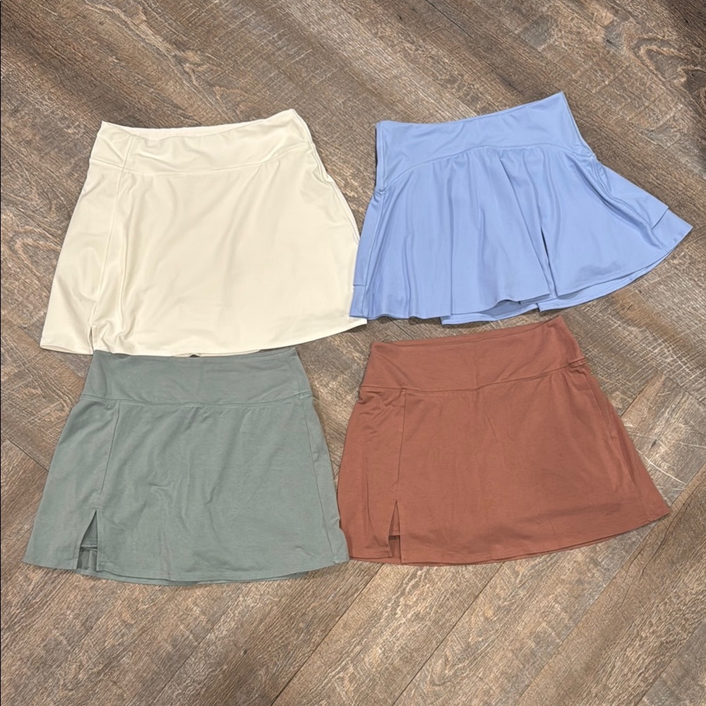 Old Navy Set of 4 Women's Skorts - Cream, Blue, Green, Mauve